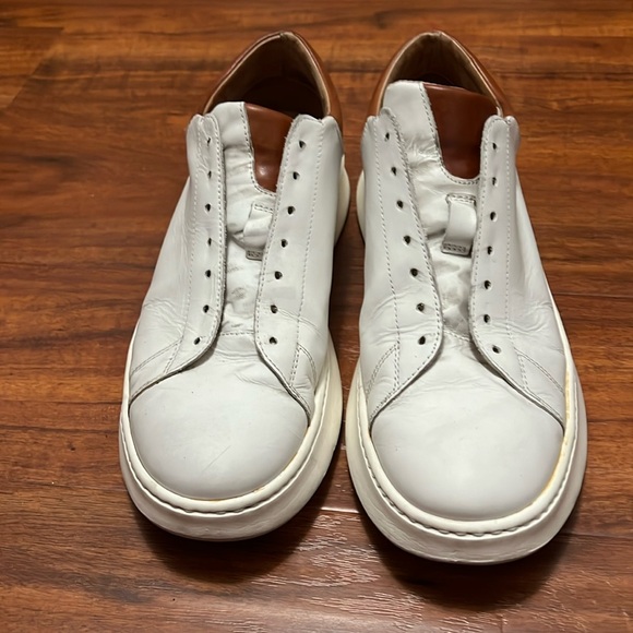 Eleventy Sneakers - Picture 1 of 4